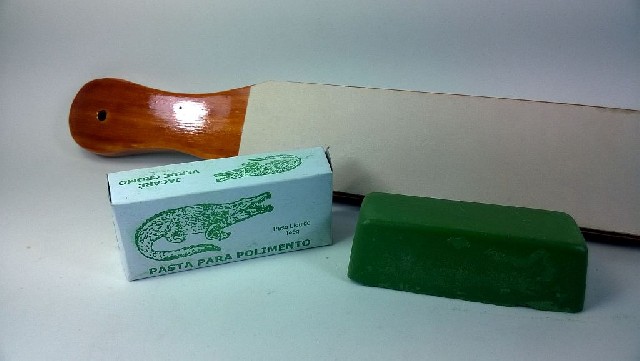 Foto 1 - Strop de couro com pasta verde cromo jacare